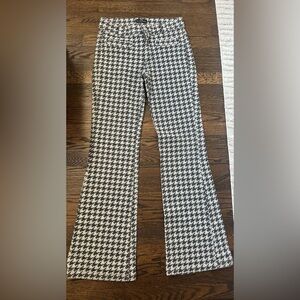 7 for all mankind size 29 Houndstooth Black and White Women's Pants